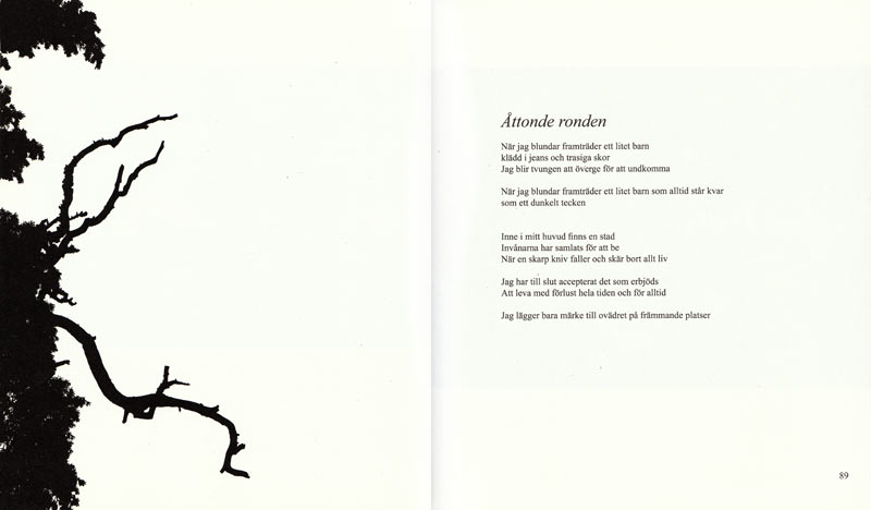 Grafisk form til diktsamlingen Tankar ur ett lejons gap av Cletus Nelson Nwadike. Utgiven på Heidruns förlag.